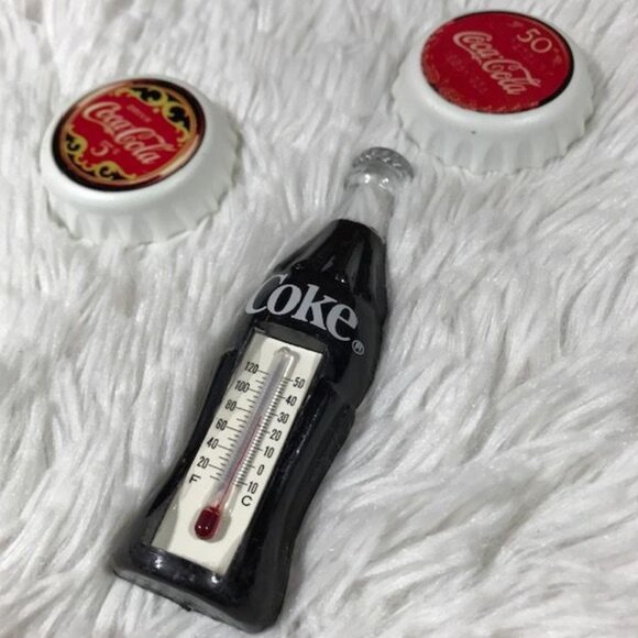 NWOT Set of 3 Vintage Coca-Cola Bottlecap & Coke Bottle Thermostat Magnets - Picture 2 of 7